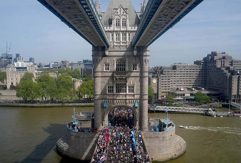 TCS London Marathon 2026 photos-Tower Bridge