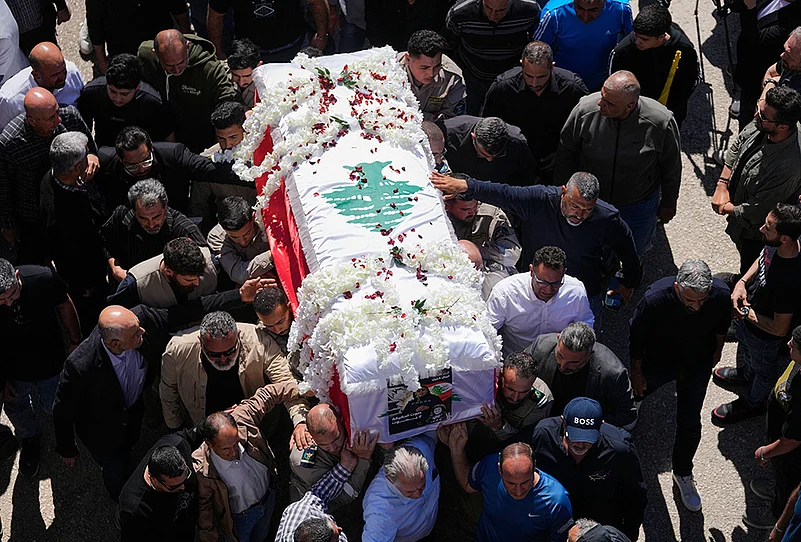 Beirut southern suburbs airstrikes