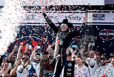 | Photo: AP/Butch Dill
