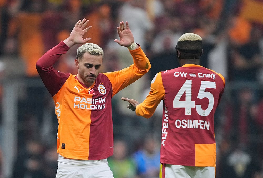 Galatasaray vs Fenerbahce Turkey Super Lig Soccer-Galatasarays Baris Yilmaz