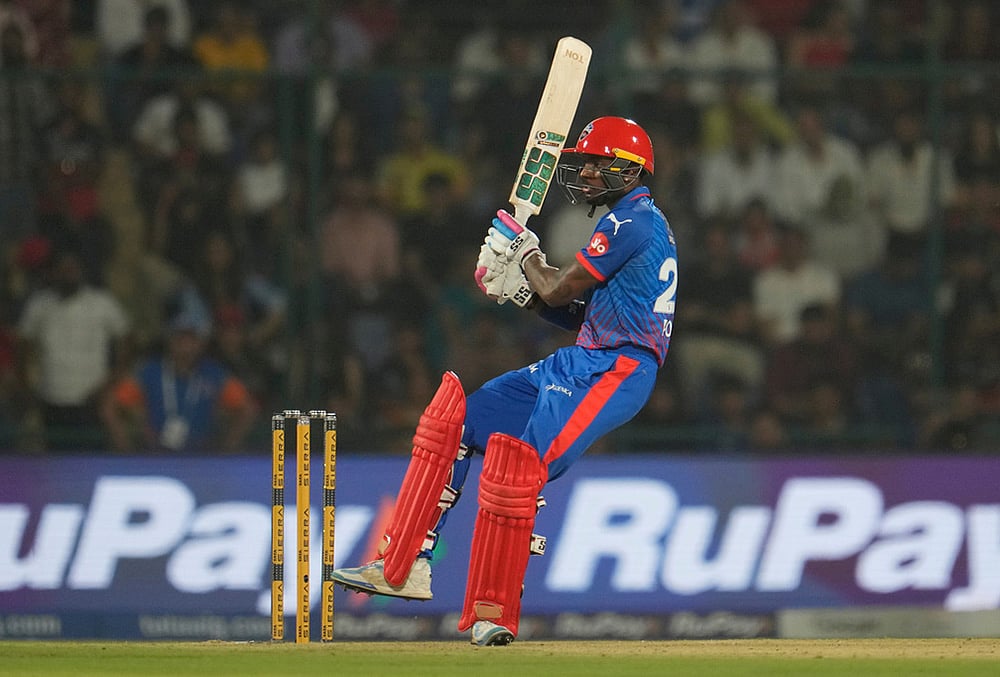 DC Vs RCB IPL 2026 match 39 photos-Abishek Porel