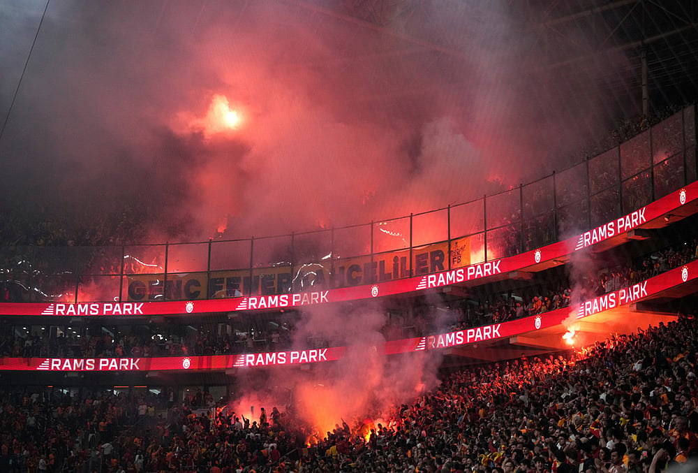 Galatasaray vs Fenerbahce Turkey Super Lig Soccer-