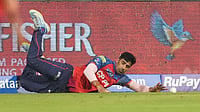 'Shashank Singh, Father Beat Me Up Like A Dog': IPL Cricketer Booked After Cook Alleges Assault - Report | Photo: AP/Rafiq Maqbool : Punjab Kings' Shashank Singh dives to save a boundary during the Indian Premier League cricket match between Mumbai Indians and Punjab Kings in Mumbai, India, Thursday, April 16, 2026.