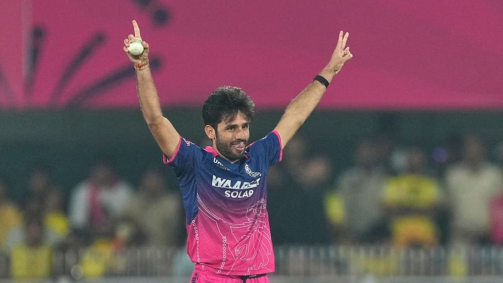 Ravi Bishnoi has taken 11 wickets from 8 matches at a strike rate of 13.09. - | Photo: AP/Anupam Nath