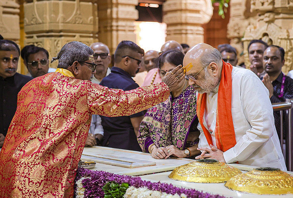 Amit Shah visits Somnath Temple
