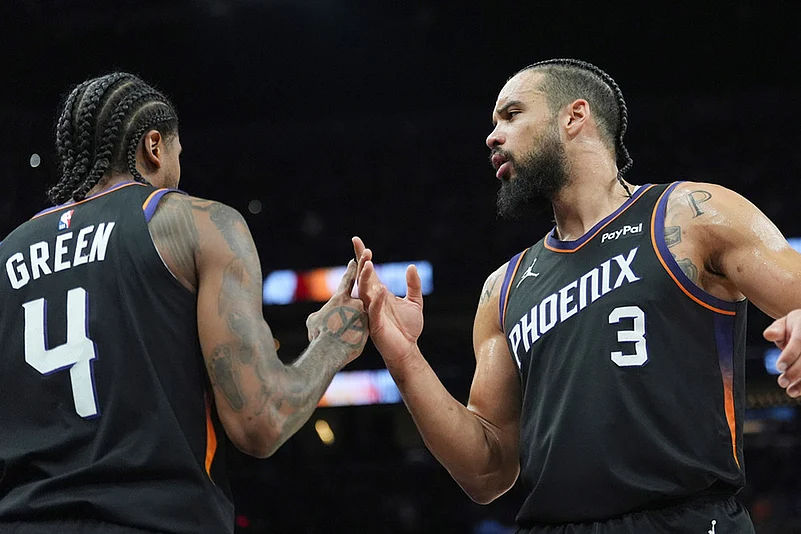 Basketball: Oklahoma City Thunder vs Phoenix Suns
