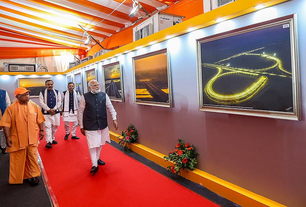 Prime Minister Narendra Modi in Hardoi
