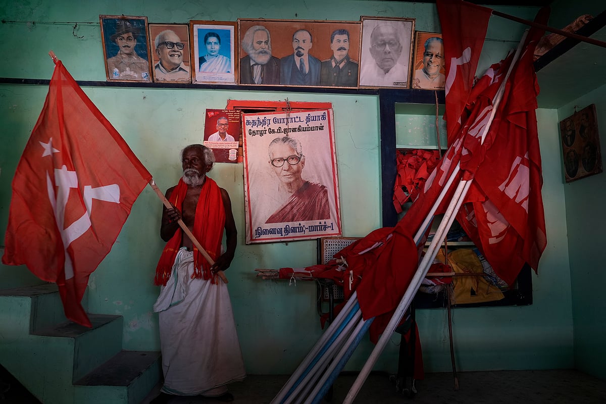 A local party leader in  Vennivelampatti - SURESH K PANDEY