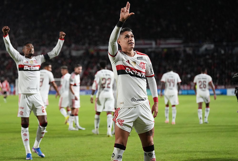 Estudiantes de La Plata vs Flamengo Copa Libertadores-Luiz Araujo