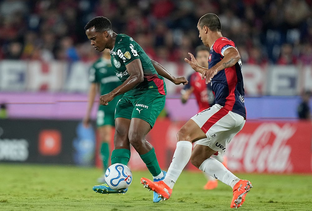 Cerre Porteno Vs Palmeiras Copa Libertadores-Jhon Arias 
