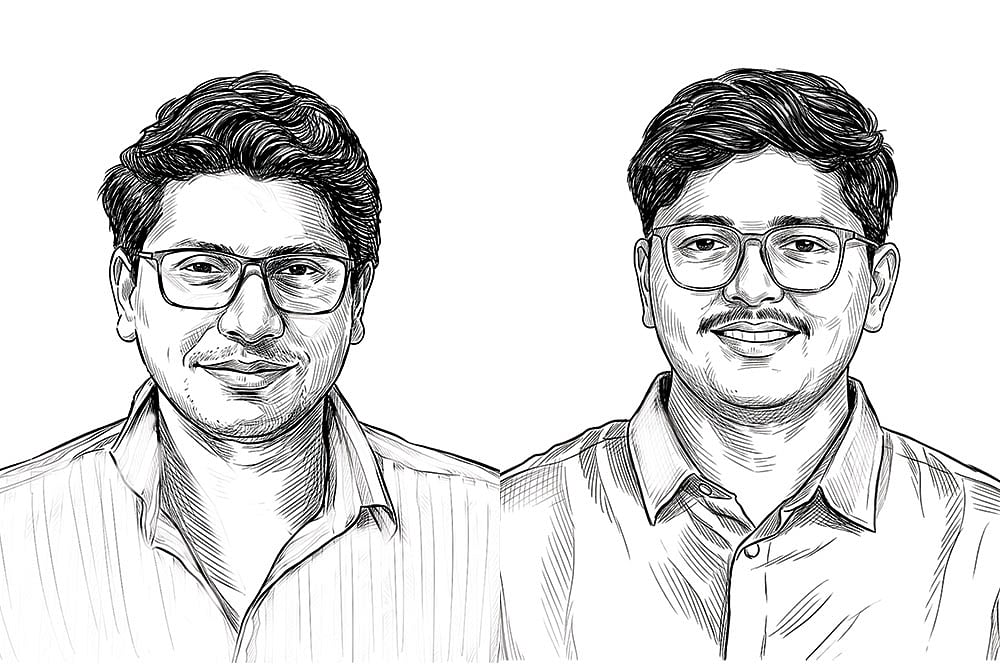 (L-R) Chandra Pratap Tiwari; Shishir Agrawal - null