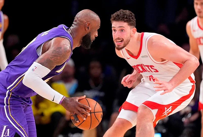 Los Angeles Lakers vs Houston Rockets, NBA 2026 Playoffs-LeBron James