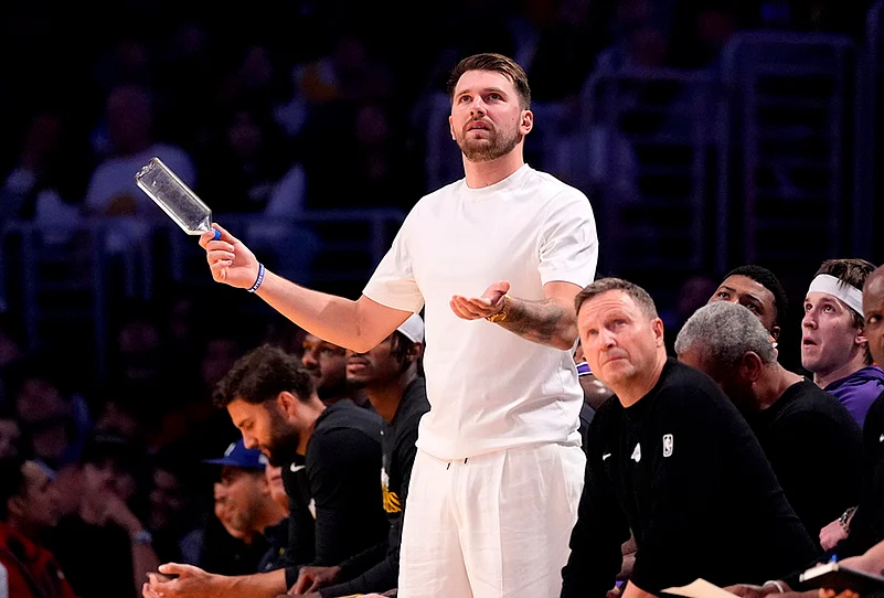Los Angeles Lakers vs Houston Rockets, NBA 2026 Playoffs-Luka Doncic