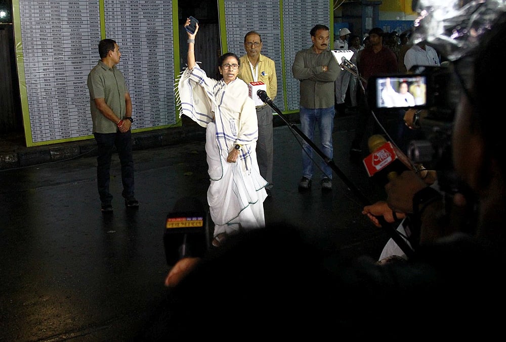 WB polls: CM Mamata visits a counting centre