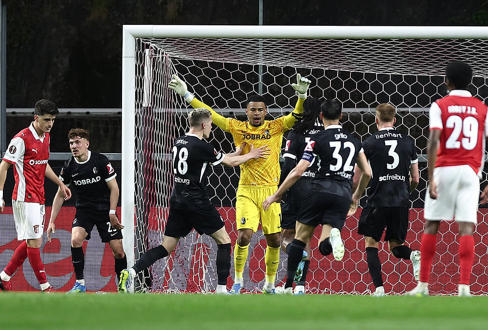 Braga Vs Freiburg Europa League Semi-Final-Noah Atubolu