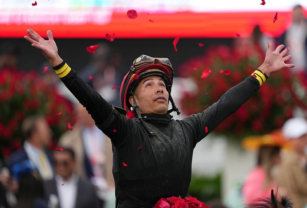 Kentucky Derby 2026 Tradition, fashion and horse racing photos-Jockey Jose L. Ortiz