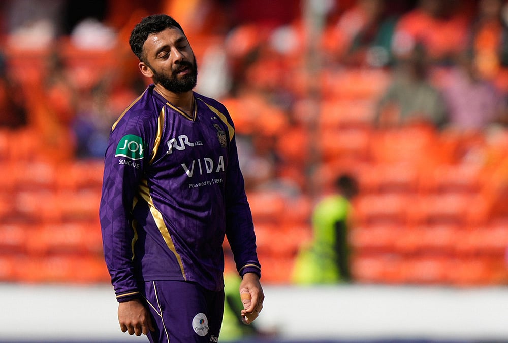 SRH Vs KKR IPL 2026 match 45 t20 cricket-Varun Chakaravarthy