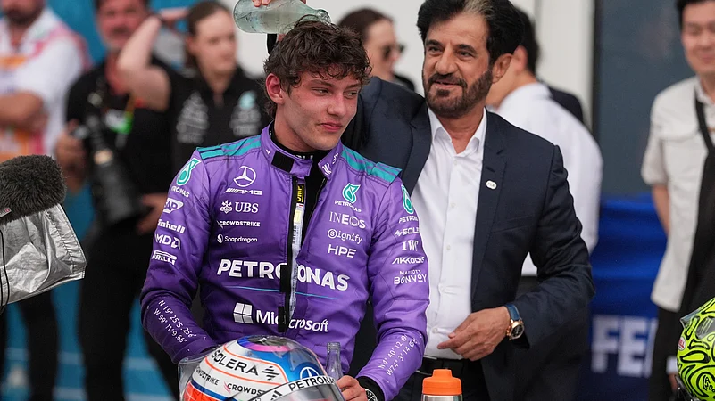 Miami Grand Prix 2026 report kimi antonelli