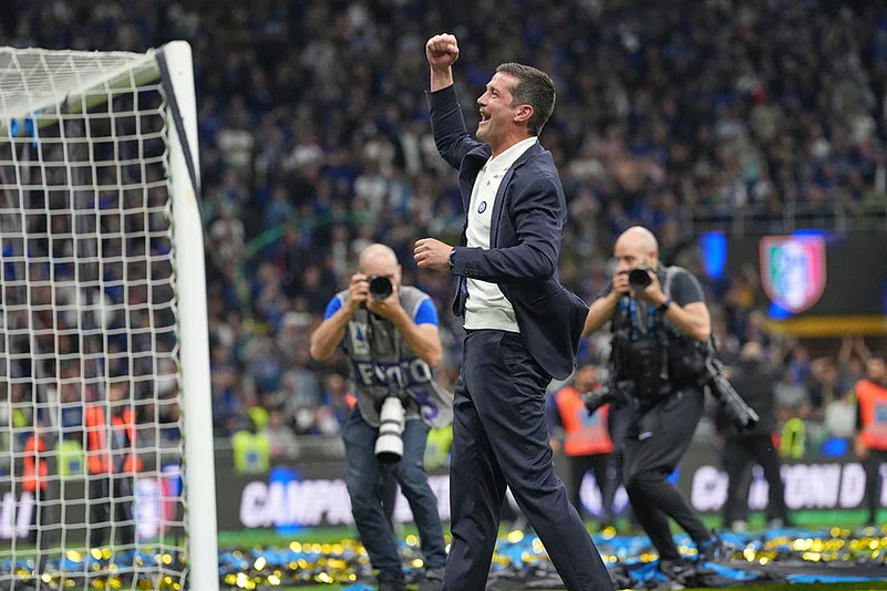 Serie A Soccer: Inter Milan vs Parma