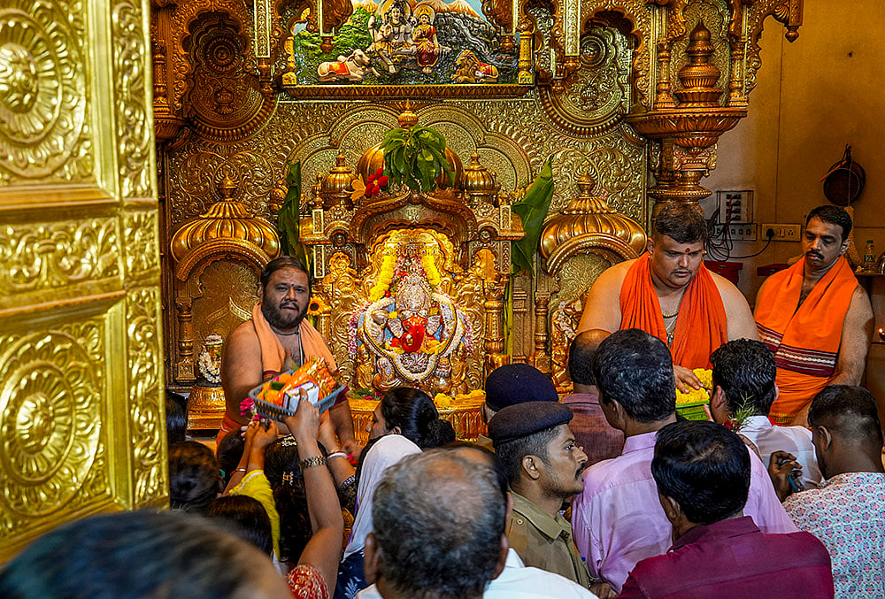Angarki Chaturthi festival in Mumbai
