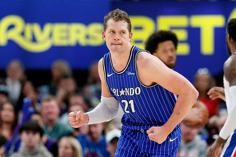 NBA Basketball Game: Detroit Pistons vs Orlando Magic