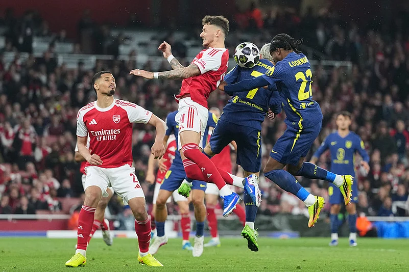 Champions League Soccer Match: Arsenal vs Atletico Madrid