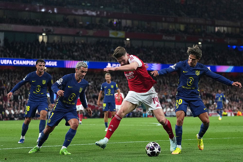 Champions League Soccer Match: Atletico Madrid vs Arsenal