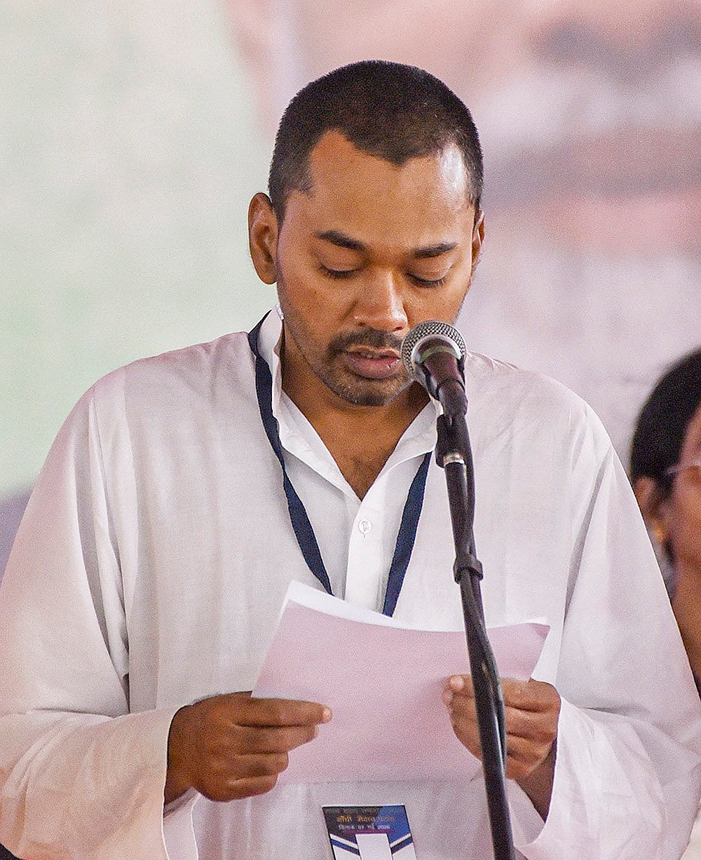 Nishant Kumar takes oath
