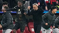 | Photo: AP/Matthias Schrader : PSG's head coach Luis Enrique and PSG's Ousmane Dembele celebrate after the Champions League semifinal second leg soccer match between Bayern Munich and Paris Saint Germain in Munich, Germany, Wednesday, May 6, 2026. 