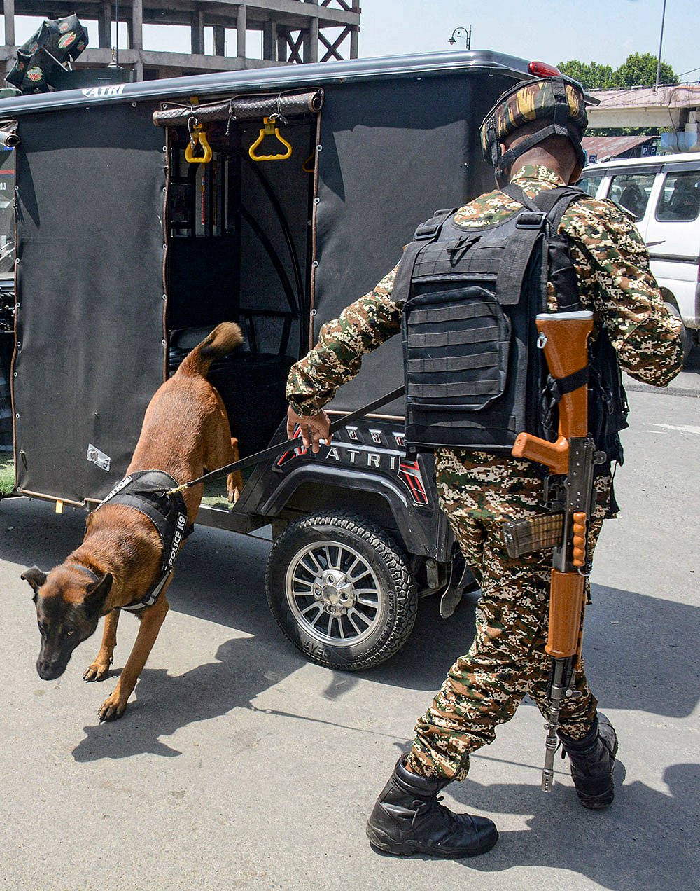 Search operations in Srinagar