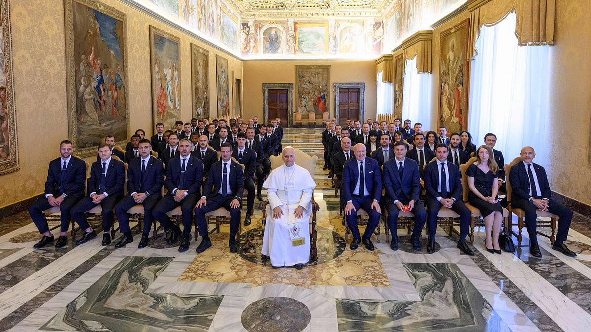 The Italian Champions in audience with Pope Leo XIV. - X/Inter