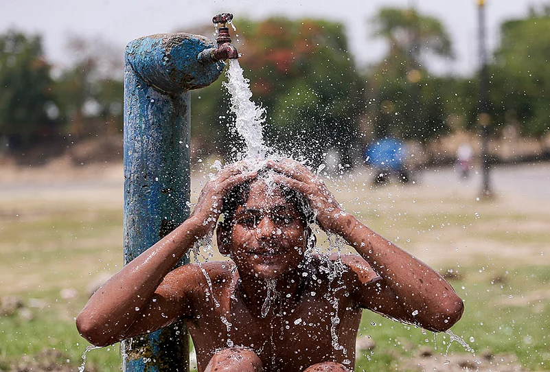 Weather: Hot summer day in Prayagraj