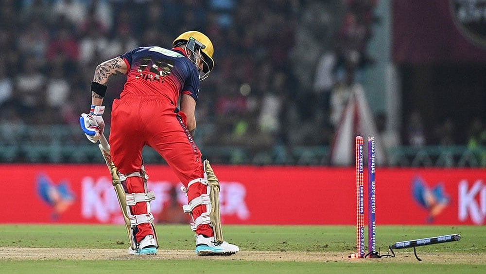 Royal Challengers Bengaluru's Virat Kohli is bowled out by Lucknow Super Giants' Prince Yadav during the Indian Premier League cricket match between Royal Challengers Bengaluru and Lucknow Super Giants in Lucknow, India. - | Photo: AP