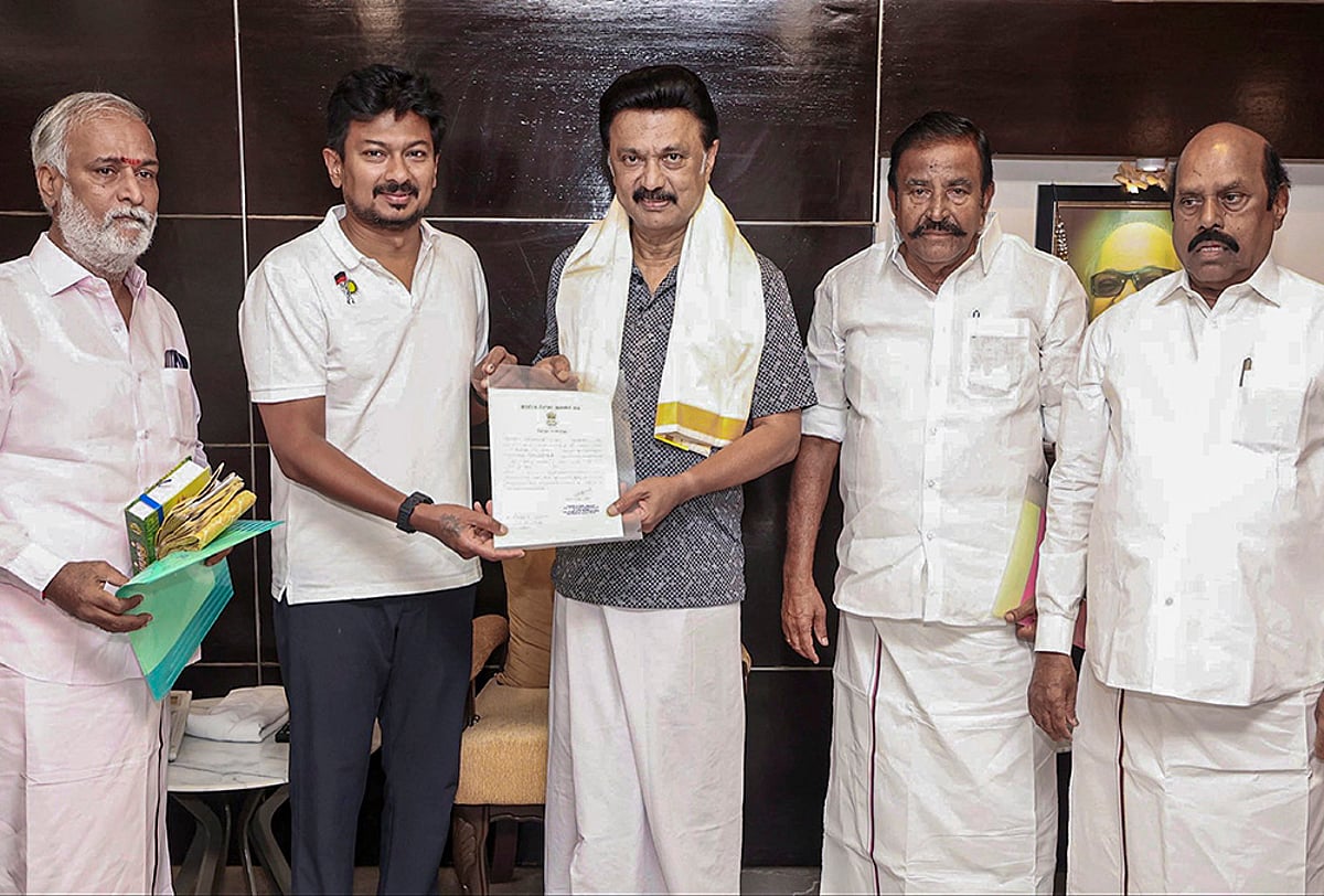 MK Stalin with Udhayanidhi Stalin