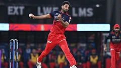 Royal Challengers Bengaluru's Bhuvneshwar Kumar bowls a delivery during the Indian Premier League cricket match between Royal Challengers Bengaluru and Lucknow Super Giants in Lucknow, India. - | Photo: AP