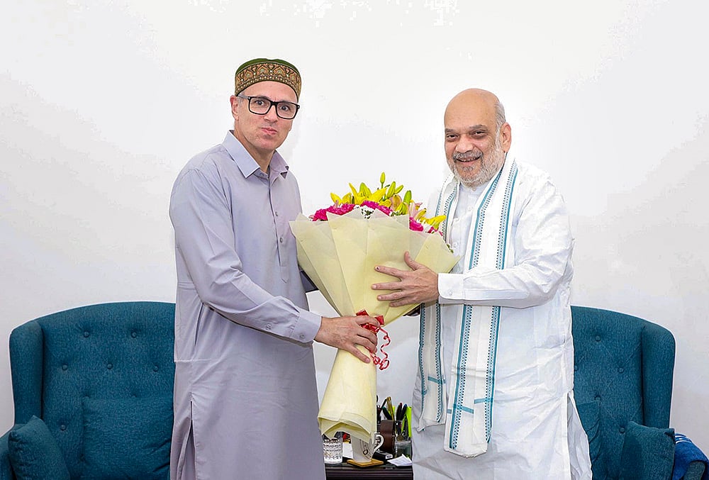 Amit Shah meets Omar Abdullah