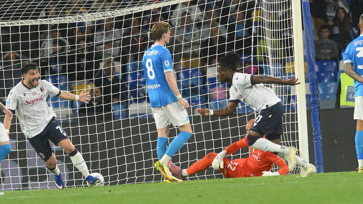 Bologna's Jonathan Rowe celebrates after scoring during the Italian Serie A soccer match between Napoli and Bologna in Naples, Italy, Monday, May 11, 2026. - | Photo: Alessandro Garofalo/LaPresse via AP