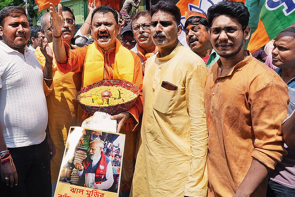 V-Day: BJP supporters celebrate the party’s recent Assembly election win in Kolkata - | Photo: Sandipan Chatterjee