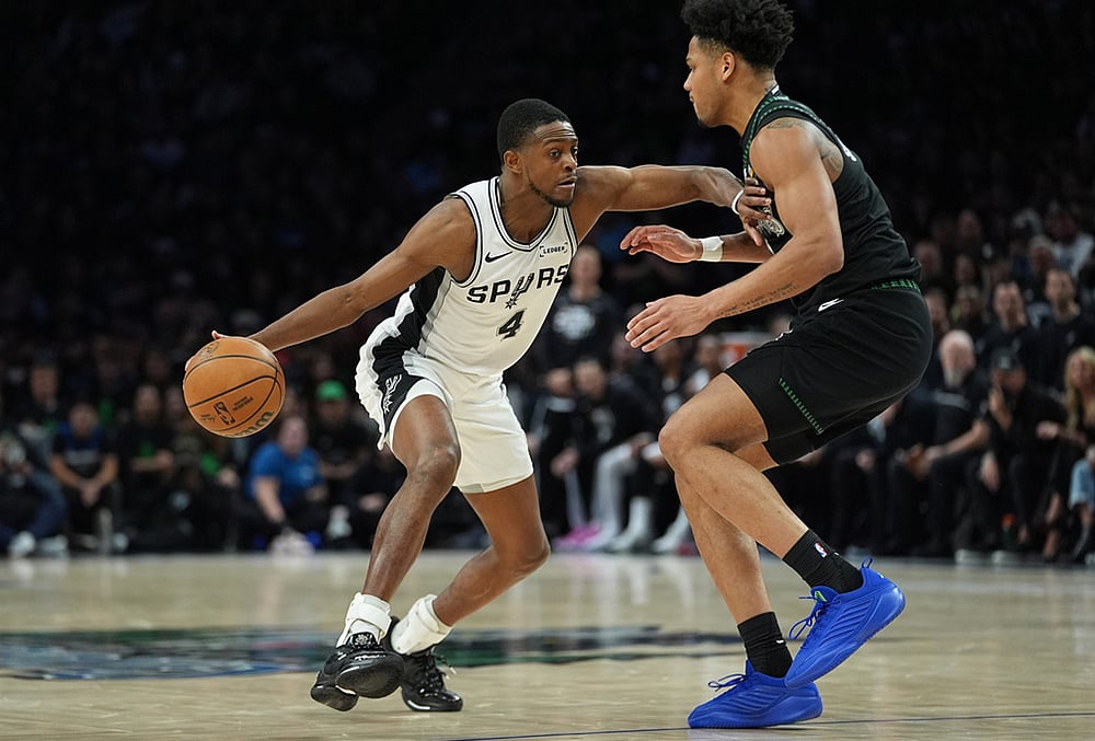 NBA basketball playoffs second-round Game 4 Spurs vs Timberwolves-Deaaron Fox