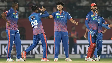 | Photo: AP/Ashwini Bhatia