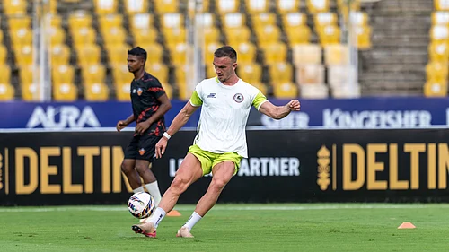 Photo: ISL : Mohun Bagan players train ahead of their Indian Super League match against Inter Kashi.