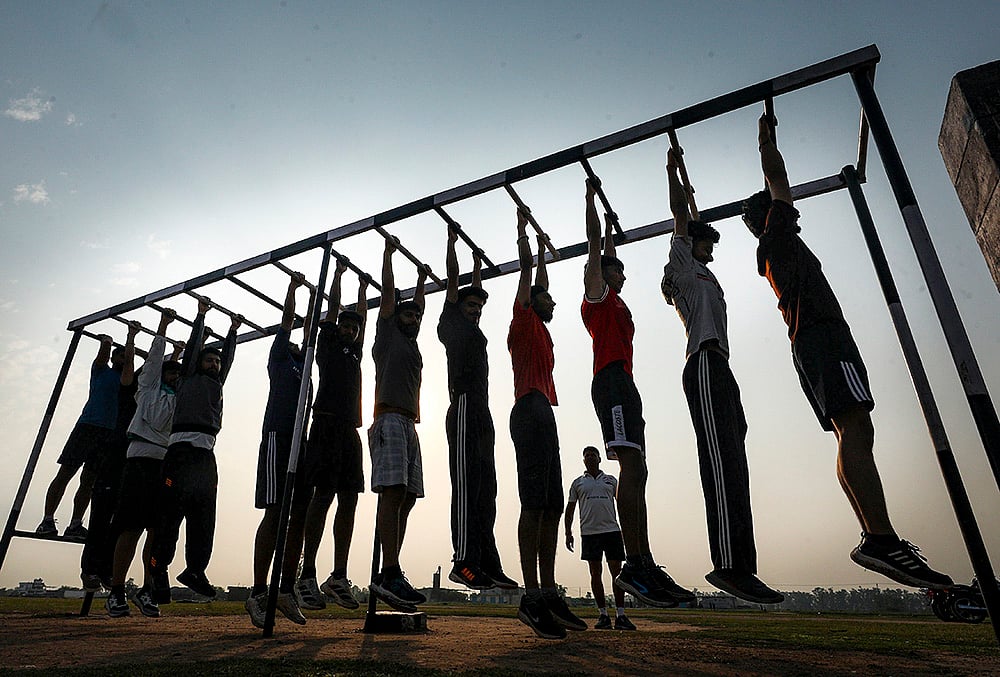 Aspirants exercise for Army recruitment rally