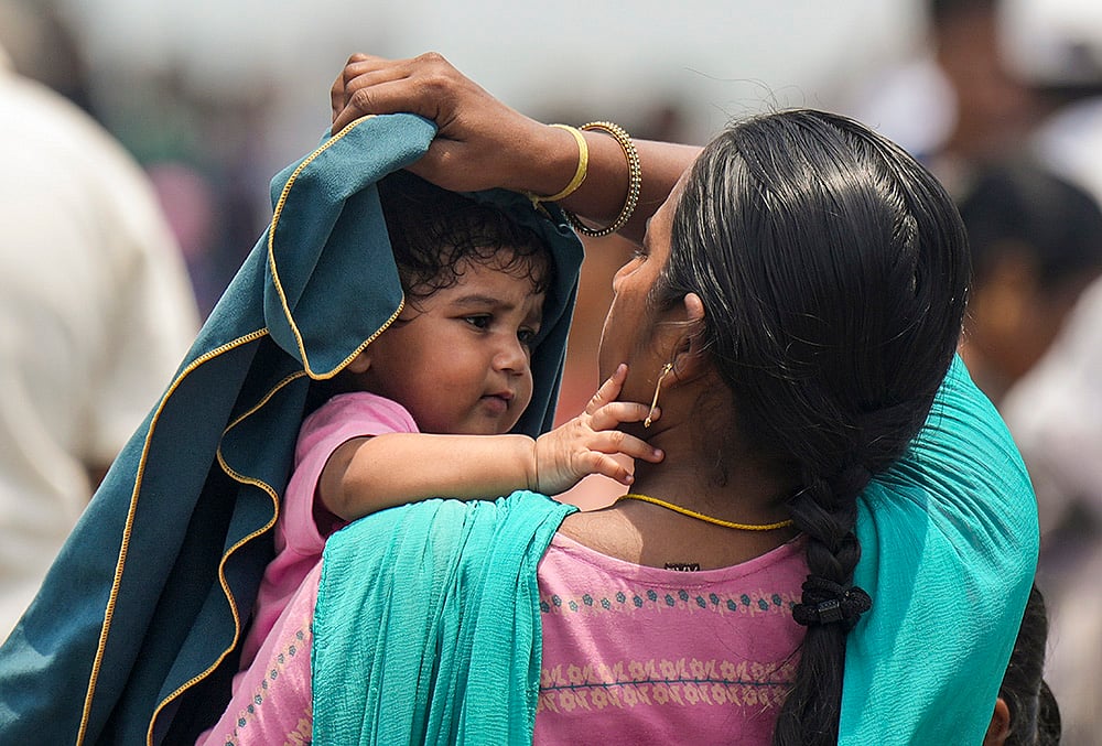 Weather: Heat in Mumbai