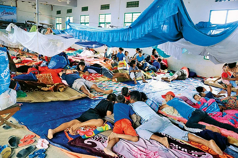 Elusive Peace: A large chunk of those affected by the violence is still languishing in relief camps - | Photo Courtesy: Ninglun Hanghal