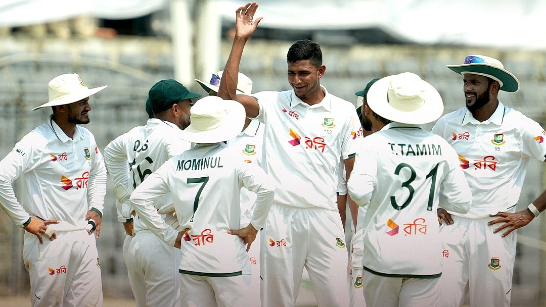 Bangladesh's Nahid Rana celebrates with his teammates during the first Test against Pakistan on May 12, 2026. - | Photo: X/B|CBTigers