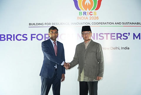 Indonesia Minister for Foreign Affairs Sugiono being welcomed on his arrival in New Delhi for the BRICS Foreign Ministers’ Meeting. 