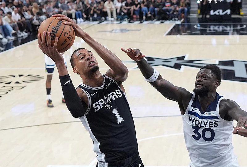 Timberwolves vs Spurs NBA Basketball-Victor Wembanyama