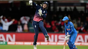 | Photo: X/HomeOfCricket : File photo of Saray Taylor in action during the ICC Women's World Cup in 2007.