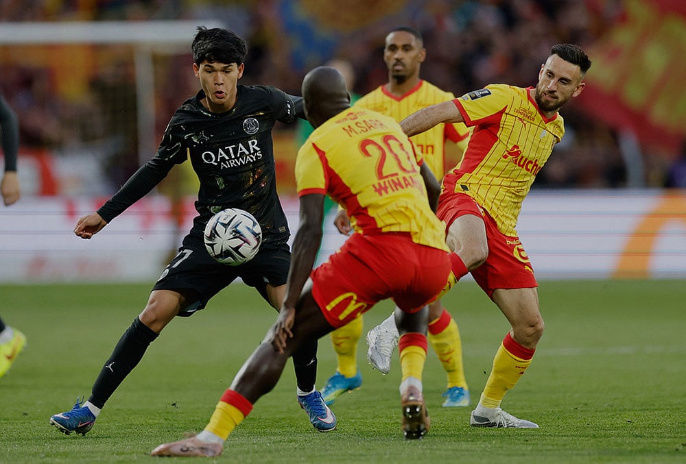 Lens vs Paris Saint Germain French League One soccer-PSGs Pedro Fernandez