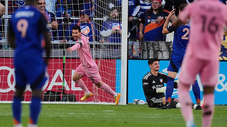 Inter Miami CF midfielder Lionel Messi reacts after scoring a goal during the first half of an MLS soccer game against FC Cincinnati, Wednesday, May 13, 2026, in Cincinnati. - | Photo: AP/Joshua A. Bickel